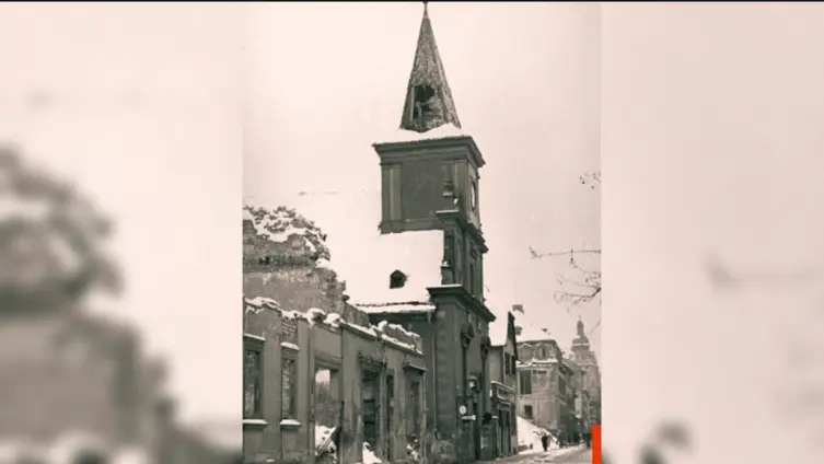 Historische Ansicht der Kirche von 1944