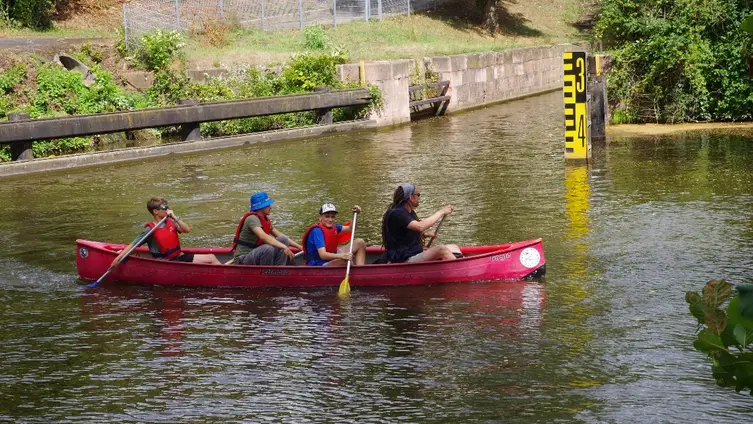 Wir paddeln auf der Lahn