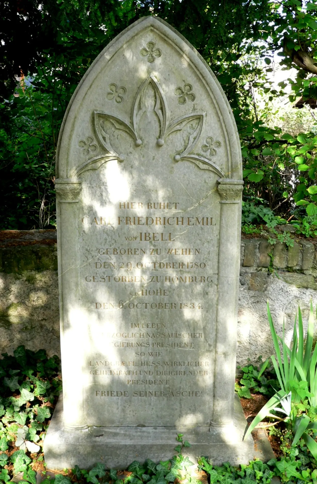 Dorfkirche Grabstein Carl von Ibell