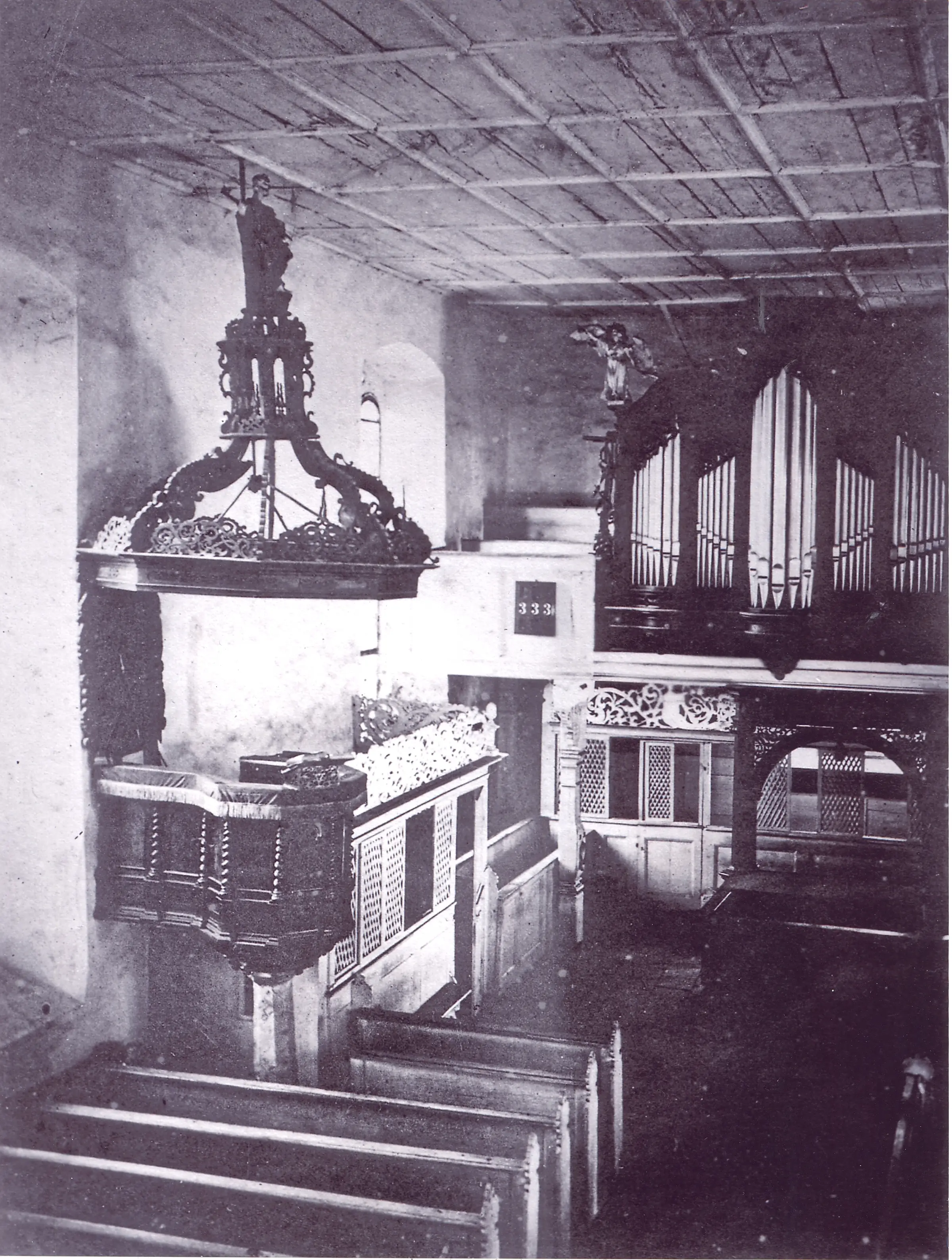 Burgkirche um 1875, fotografiert von Carl Friedrich Mylius.