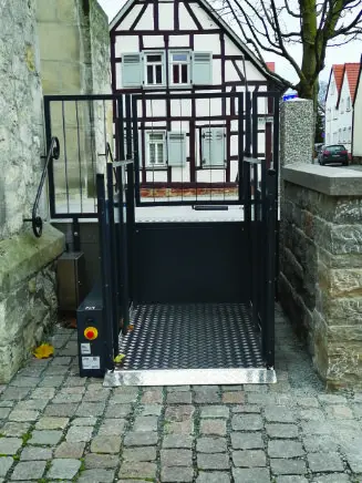 Barrierefreier Zugang der Dietrich-Bonhoeffer-Kirche