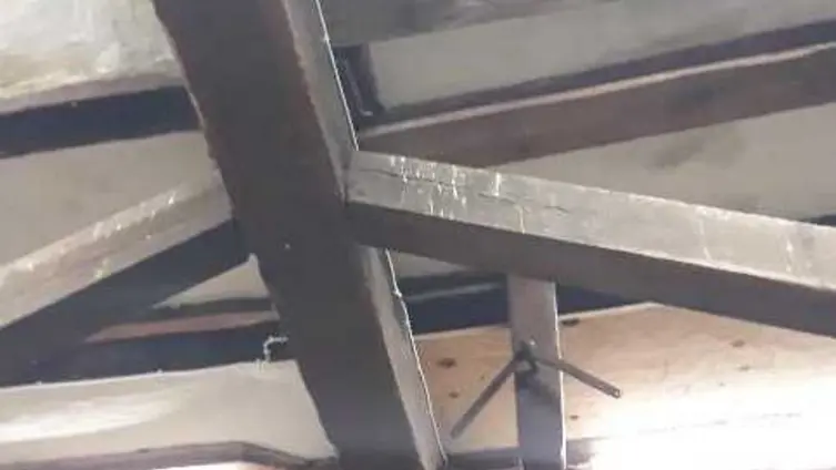 Die Texte und Fotos beruhen auf der "Besonderen Lernleistung - Geschichtsrezeption im digitalen Zeitalter: histocaching" als neue Form der Vergangenheitsbegegnung am Beispiel der Braubacher Barbarakirche." von Tobias Metz.