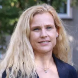 Blonde Frau