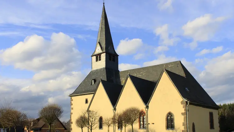 Evangelische Kirche von Münster im Abendlicht