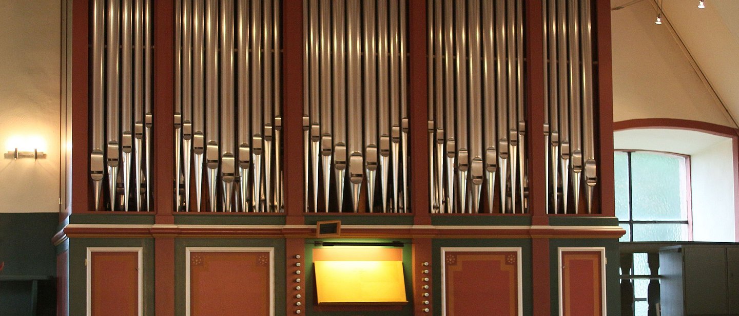 Die Orgel in der Ev. Auferstehungskirche in Praunheim