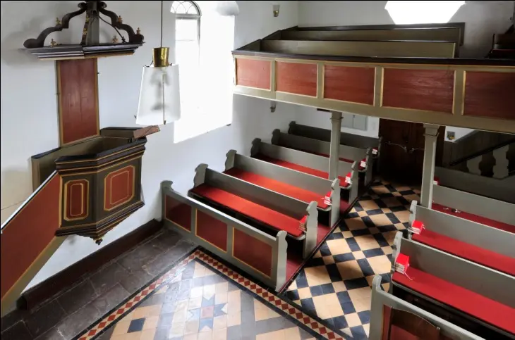 Selters Kirchenbänke