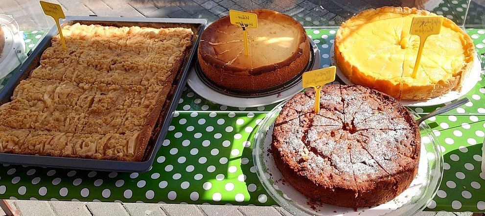 Vier verschiedene Kuchen