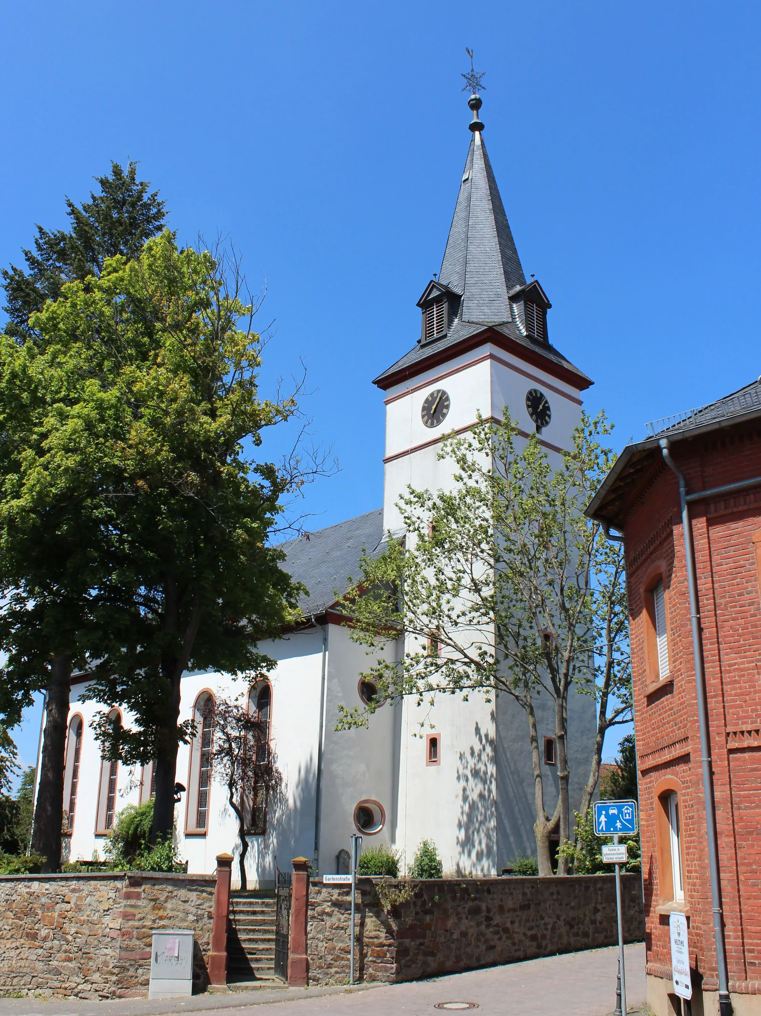 Evangelische Kirche in Wehrheim