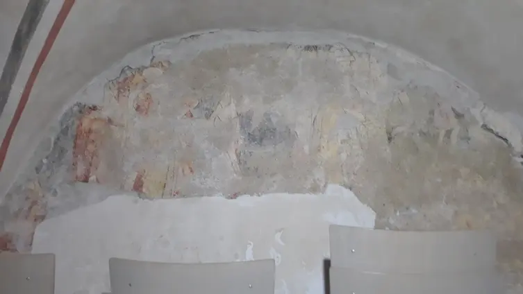 Die Texte und Fotos beruhen auf der "Besonderen Lernleistung - Geschichtsrezeption im digitalen Zeitalter: histocaching" als neue Form der Vergangenheitsbegegnung am Beispiel der Braubacher Barbarakirche." von Tobias Metz.