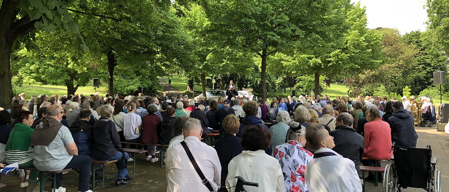 Gottesdienst im Stadtpark