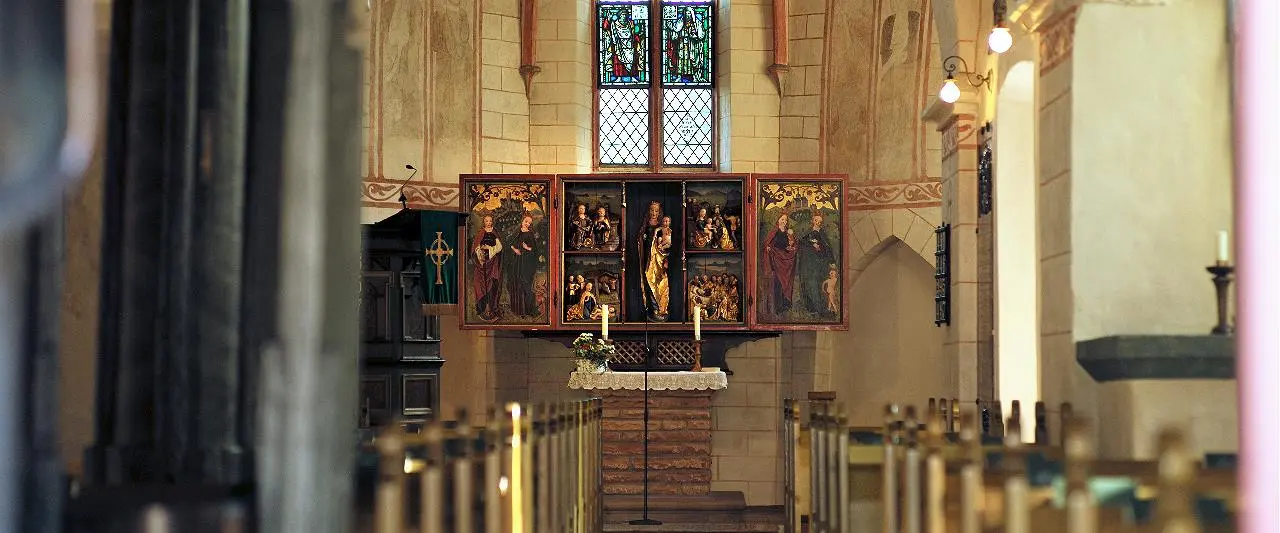 Der Flügelaltar in der Alten Martinskirche