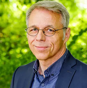 Porträtfoto von Bernd Nagel