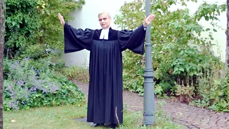 Festlicher Gottesdienst zur Verabschiedung von Pfarrer Andreas Leipold - Segen der Dekanin