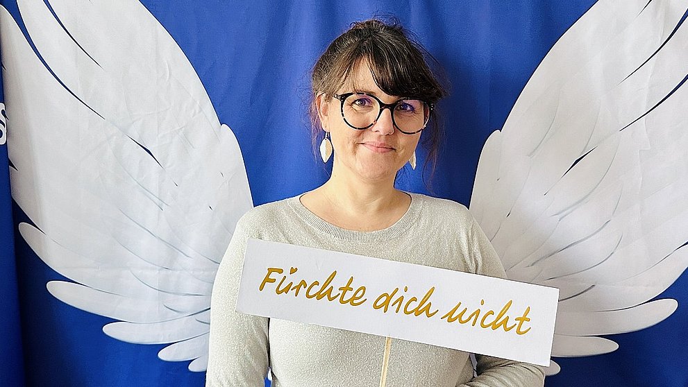 Stellvertretende Dekanin Vanessa Bührmann zur  Weihnachtskampagne