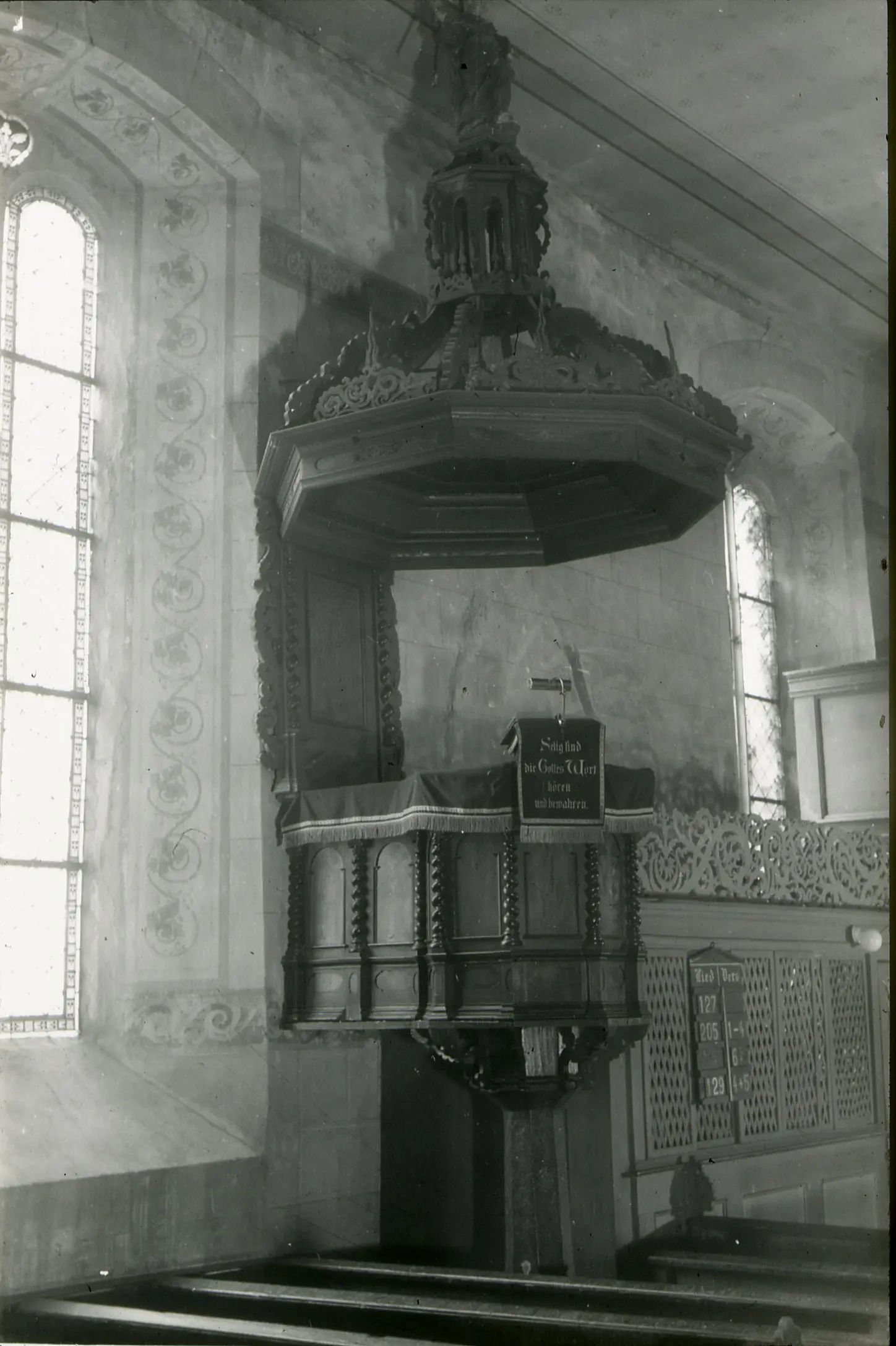 Burgkirche um1956